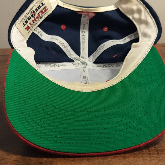 Vintage Navy and Red Men's Cap - Picture 2 of 4